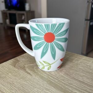 PREOWNED … CORELLE COORDINATES “Porcelain” Mug